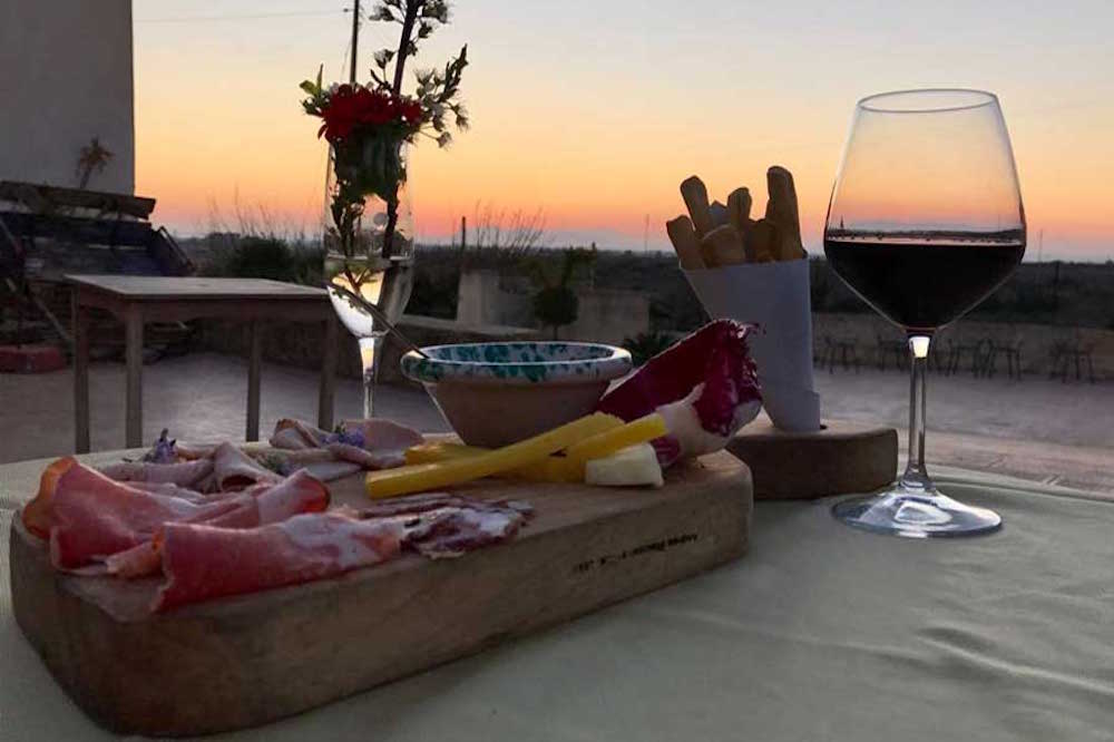 Dégustation de vins et programme de bien-être dans une ferme à Trapani-image-9