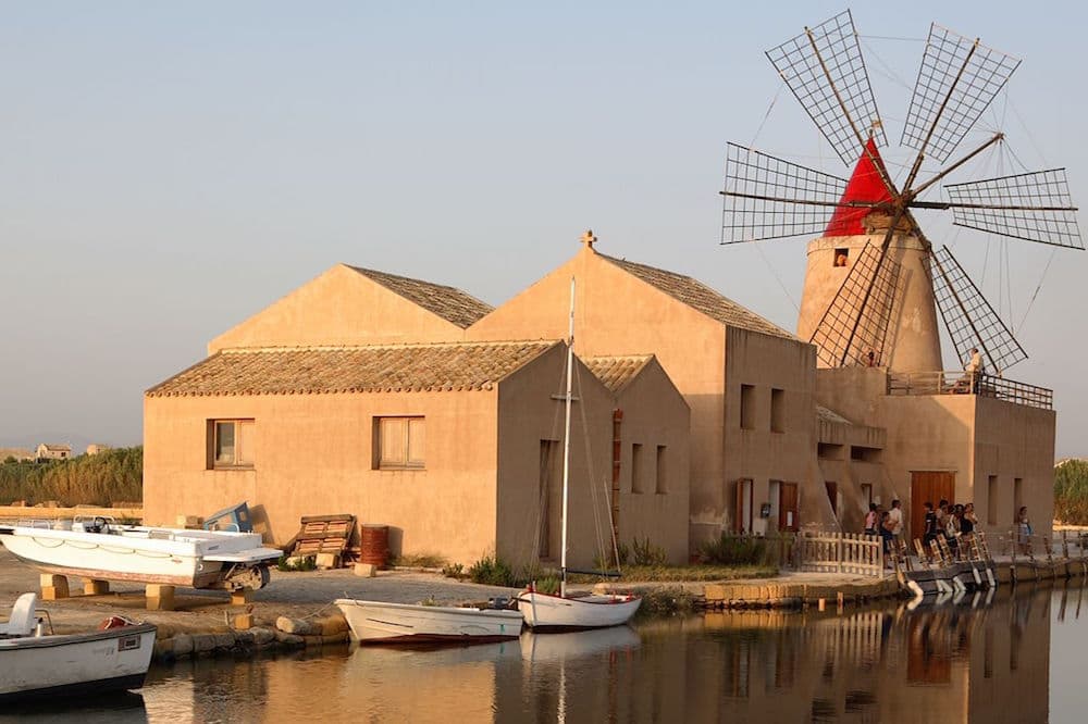 Visita guidata delle Saline di Marsala, degustazione e raccolta del sale vicino a Trapani-image-8